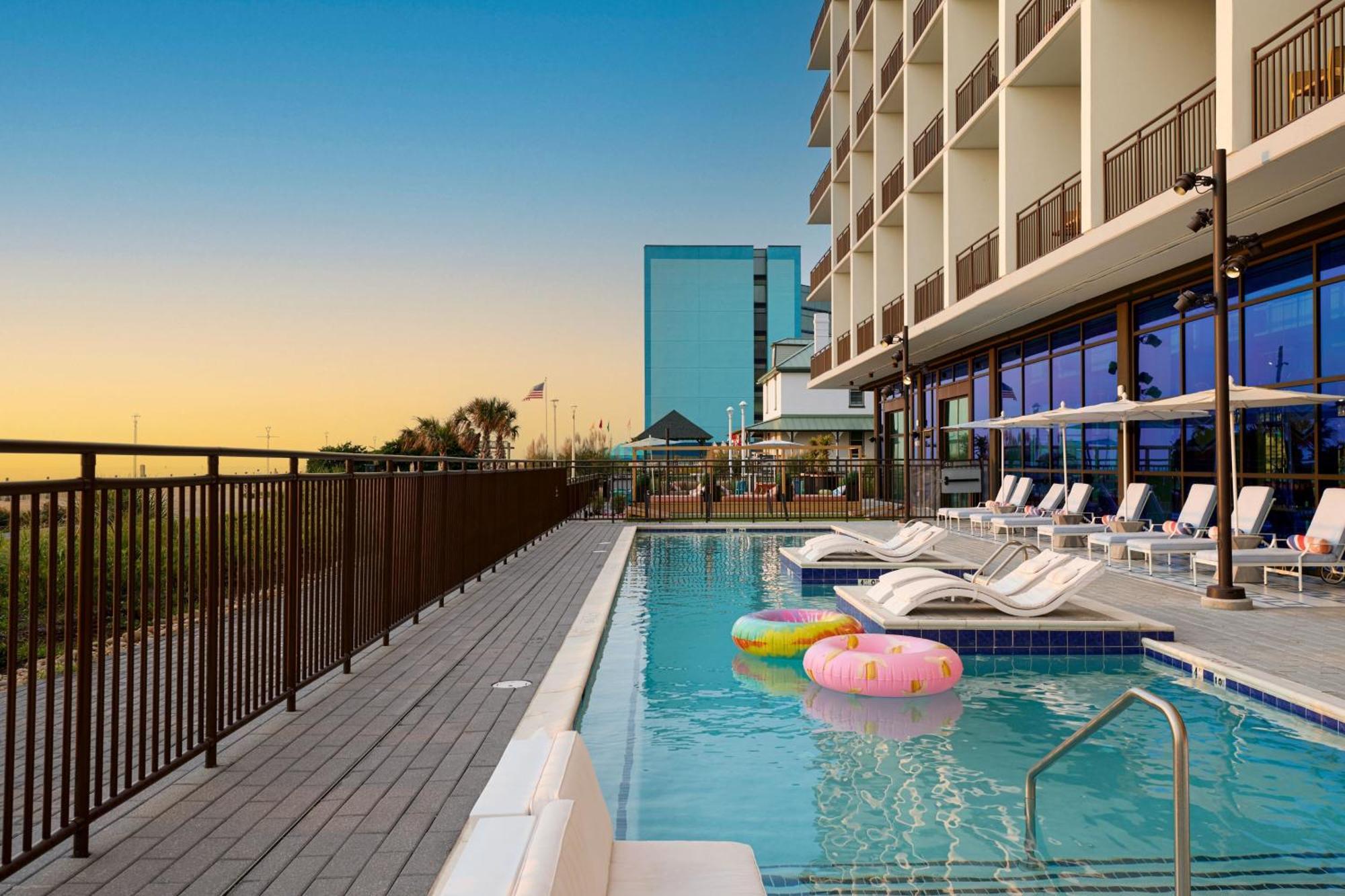 Moxy Virginia Beach Oceanfront Exterior foto